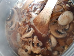 mushroom soup1